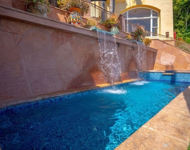 7107 Birdview Avenue - Photo Thumbnail 37
