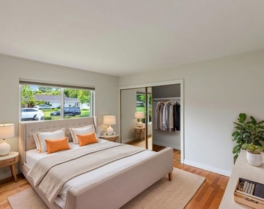 17537 Margate Street - Photo Thumbnail 9