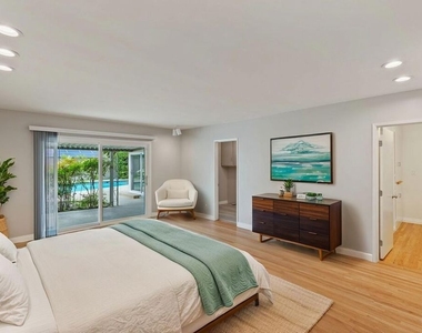 17537 Margate Street - Photo Thumbnail 6