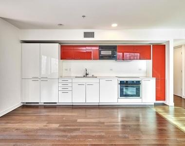 901 S Flower Street - Photo Thumbnail 20