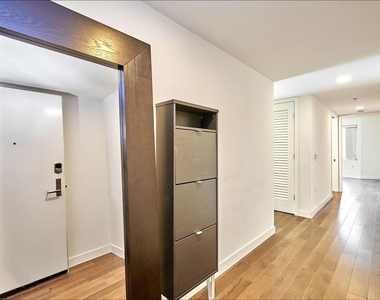 901 S Flower Street - Photo Thumbnail 12