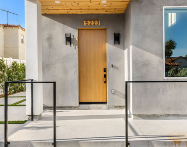 5223 W 20th Street - Photo Thumbnail 2