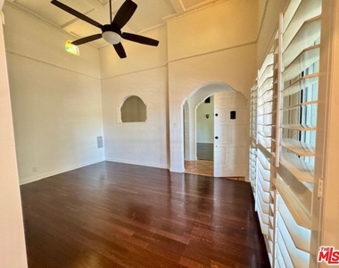 8283 W 4th Street - Photo Thumbnail 8