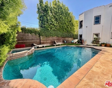 8283 W 4th Street - Photo Thumbnail 28