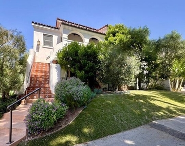 8283 W 4th Street - Photo Thumbnail 1