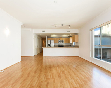 10633 Eastborne Avenue - Photo Thumbnail 17