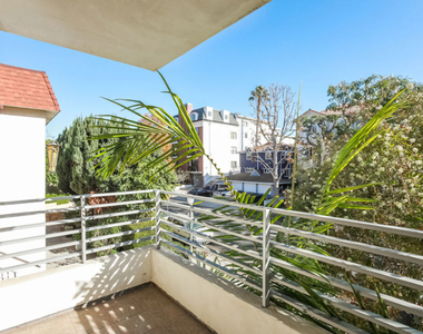 10633 Eastborne Avenue - Photo Thumbnail 12