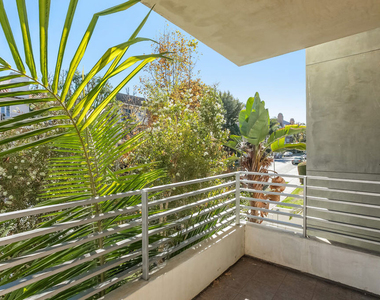 10633 Eastborne Avenue - Photo Thumbnail 13
