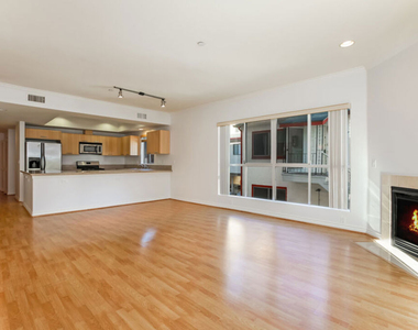 10633 Eastborne Avenue - Photo Thumbnail 14