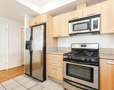 10633 Eastborne Avenue - Photo Thumbnail 7