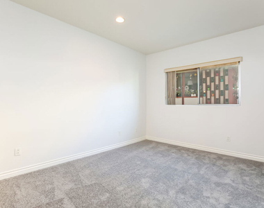 10633 Eastborne Avenue - Photo Thumbnail 30