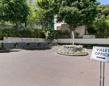 1155 N La Cienega Boulevard - Photo Thumbnail 22