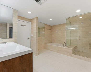 1155 N La Cienega Boulevard - Photo Thumbnail 11