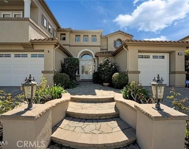 3194 Sunset Hills Boulevard - Photo Thumbnail 2