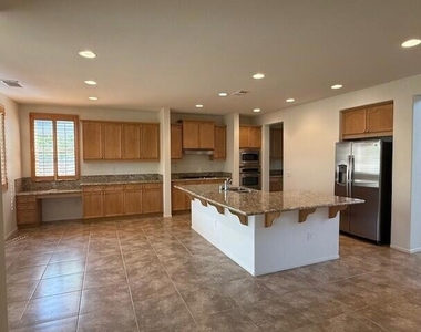 83446 Lone Star Road - Photo Thumbnail 5