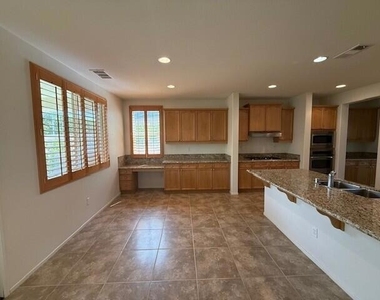 83446 Lone Star Road - Photo Thumbnail 6