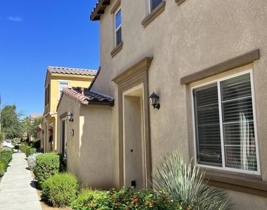 635 Calle Vibrante - Photo Thumbnail 1