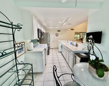 48835 Mescal Lane - Photo Thumbnail 5