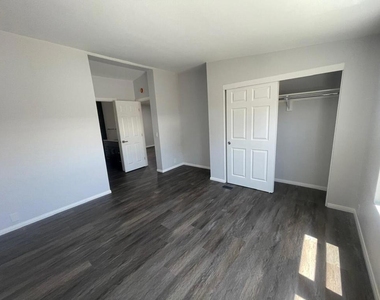 32373 Chiricahua Drive - Photo Thumbnail 9