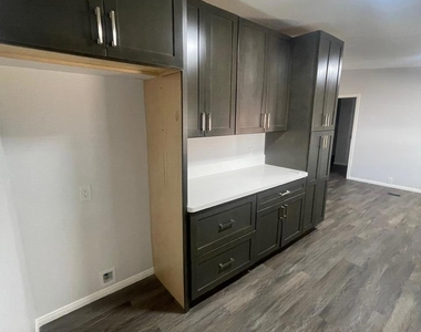 32373 Chiricahua Drive - Photo Thumbnail 5