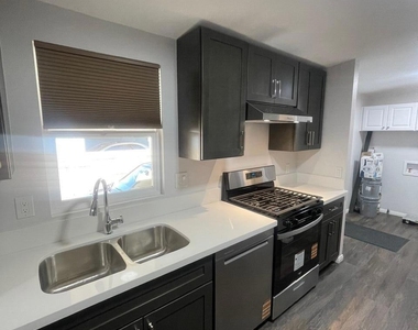 32373 Chiricahua Drive - Photo Thumbnail 4