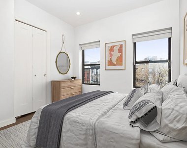 130 1st Avenue - Photo Thumbnail 2