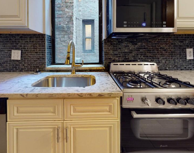 East 92nd street  - Photo Thumbnail 1
