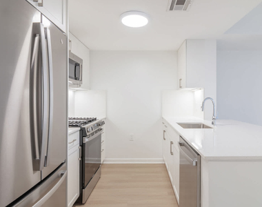 3000 N. Washington Blvd. - Photo Thumbnail 3