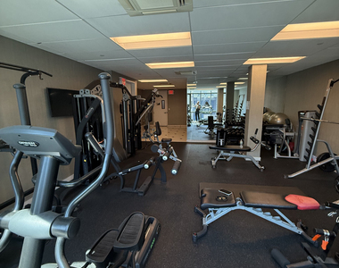 104 West End Avenue - Photo Thumbnail 8