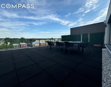 Summerfield Street - Photo Thumbnail 4