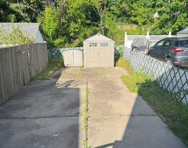 4245 247th Street - Photo Thumbnail 7