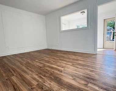 4245 247th Street - Photo Thumbnail 8