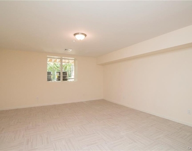94 Thatcher Avenue - Photo Thumbnail 15