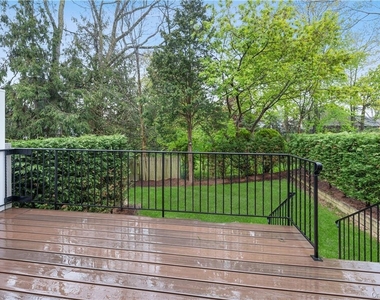 94 Thatcher Avenue - Photo Thumbnail 17