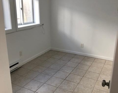 40 Oswego - Photo Thumbnail 6