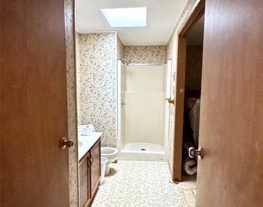 61 Gould Road - Photo Thumbnail 11