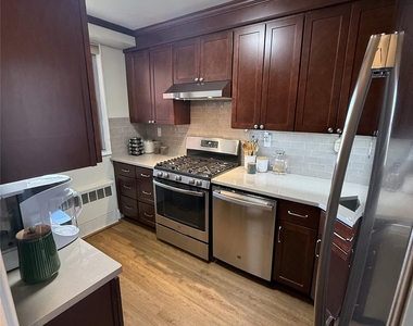 220-55 46th Avenue - Photo Thumbnail 2