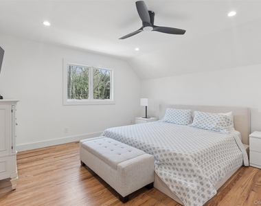 502 Springs Fireplace Road - Photo Thumbnail 13
