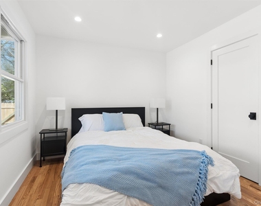 502 Springs Fireplace Road - Photo Thumbnail 9