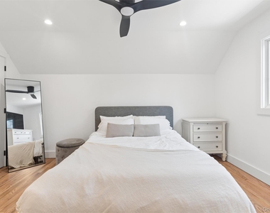502 Springs Fireplace Road - Photo Thumbnail 11