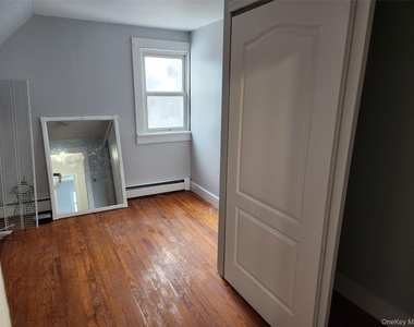 72 Stanton Corner Road - Photo Thumbnail 2