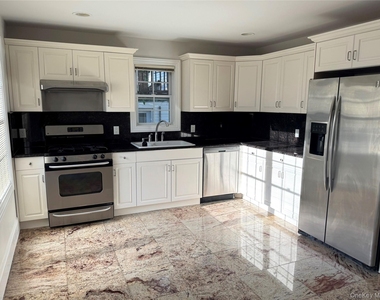 51 Inwood Road - Photo Thumbnail 34