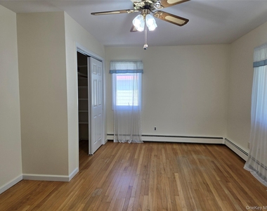 2758 N. Cedar Avenue - Photo Thumbnail 4