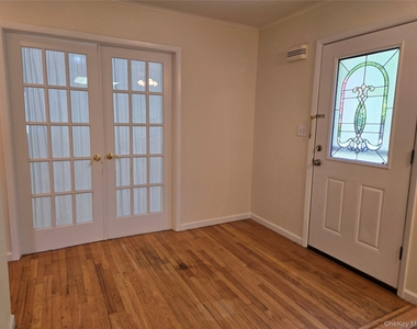 2758 N. Cedar Avenue - Photo Thumbnail 2