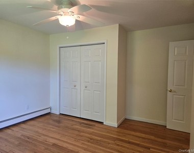 2758 N. Cedar Avenue - Photo Thumbnail 13