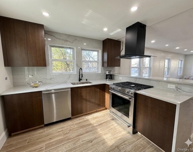 2676 Johnson Place - Photo Thumbnail 1