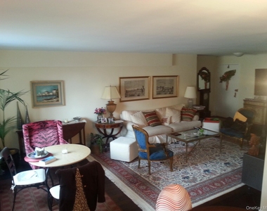 100 Lincoln Avenue - Photo Thumbnail 9