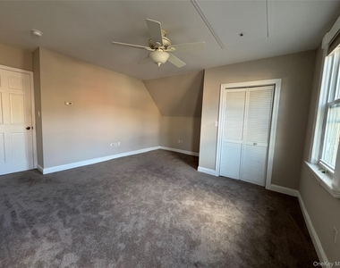 646 Main Street - Photo Thumbnail 12