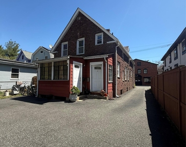 646 Main Street - Photo Thumbnail 16