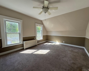 646 Main Street - Photo Thumbnail 8